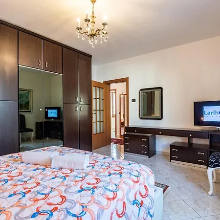 Apartment With Garden A Few Steps From The - Larihome A06 Dongo